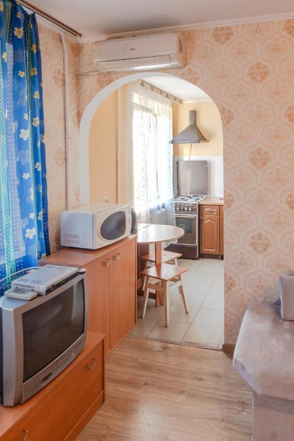 Квартира По Улице Федорова 1 Kiev Exteriör bild