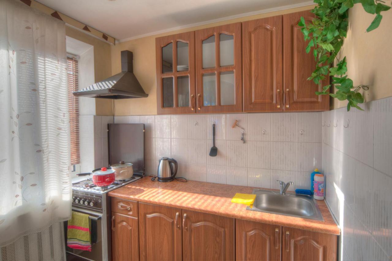 Квартира По Улице Федорова 1 Kiev Exteriör bild