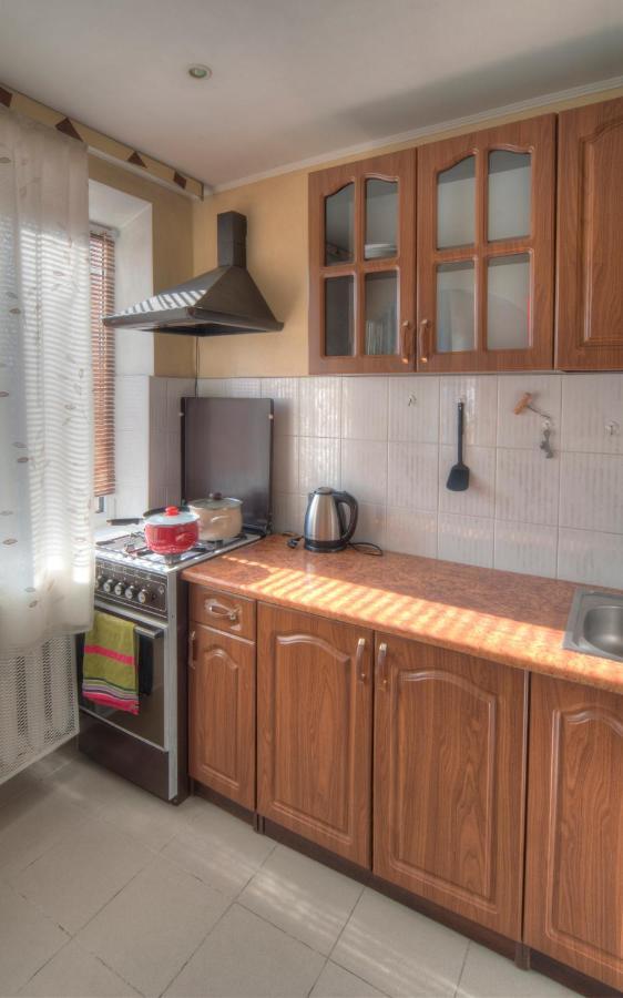 Квартира По Улице Федорова 1 Kiev Exteriör bild